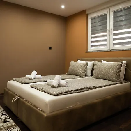 شقة Ema, Asja, Eda زينيتشا