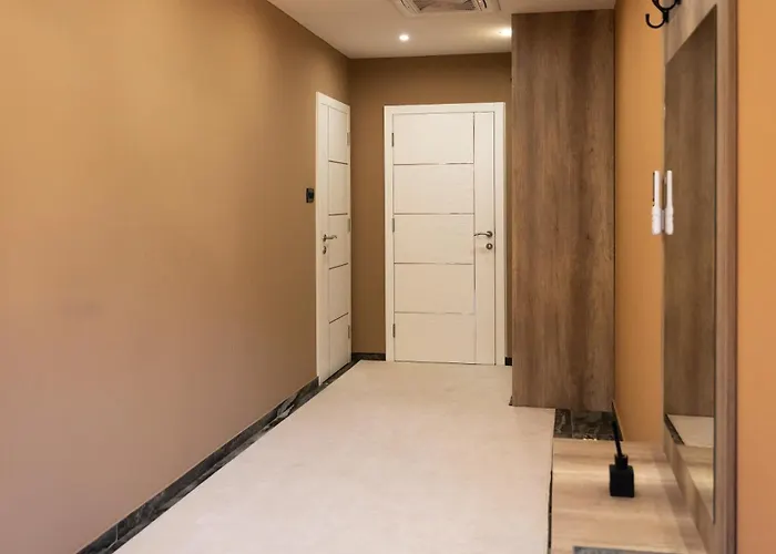 Ema, Asja, Eda Zenica