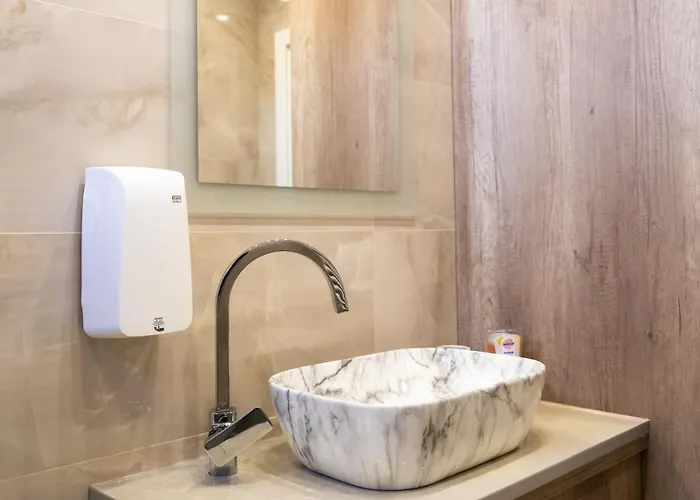 Ema, Asja, Eda Zenica